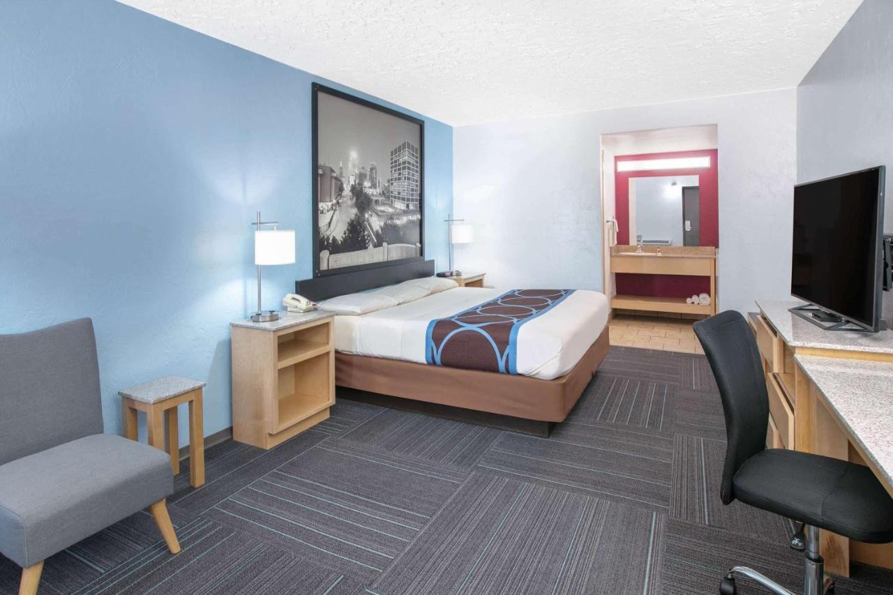 Super 8 By Wyndham City Of Moore Buitenkant foto